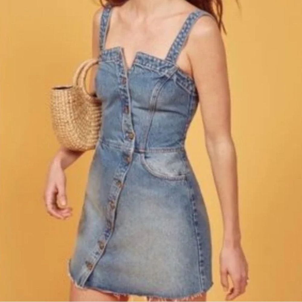 REFORMATION JEANS GABRIELA DENIM MINI DRESS IN SHASTA WASH SIZE 0